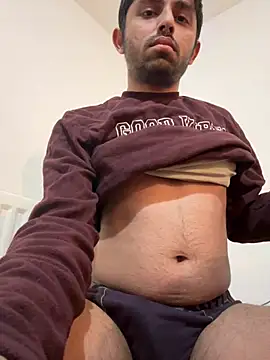 Snapshot of rhuh3991 chatting on 01.01.25 rhuh3991 online show from 01.01.25