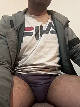 Snapshot of rhuh3991 chatting on 01.07.25 rhuh3991 online show from 01.07.25