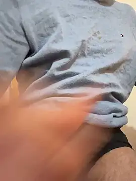 Snapshot of rhuh3991 chatting on 02.01.25 rhuh3991 online show from 02.01.25