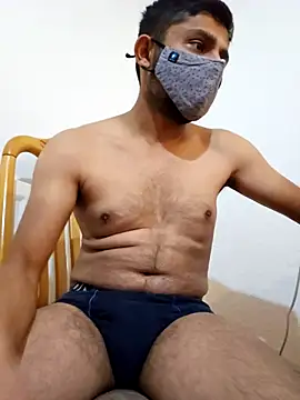 Snapshot of rhuh3991 chatting on 10.21.25 rhuh3991 online show from 10.21.25