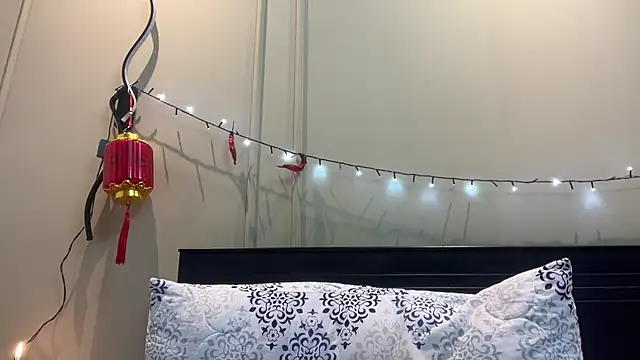 ChocolateCakeQueen online show from 03.23.25