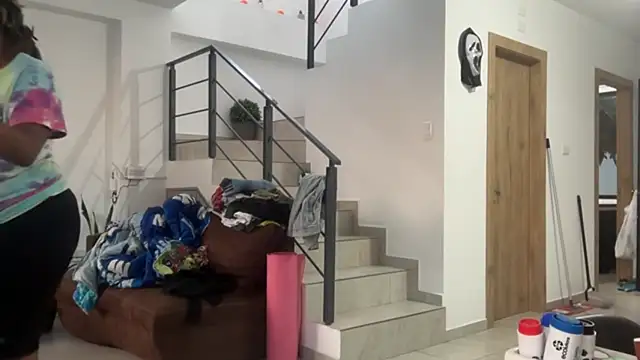 ChocolateCakeQueen online show from 09.24.25