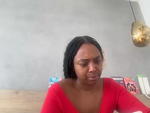 Snapshot of ChocolateCakeQueen chatting on 07.23.26 ChocolateCakeQueen online show from 07.23.26