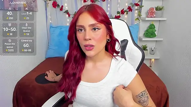 HazzelGray online show from 12.17.24