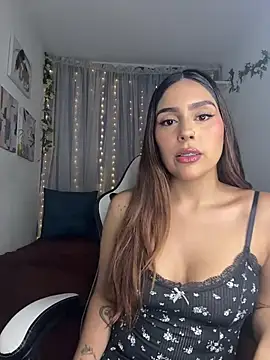 HazzelGray online show from 02.03.26