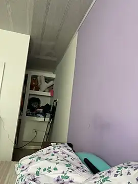 hannahb-e online show from 01.31.25