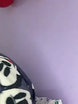 hannahb-e online show from 02.14.25