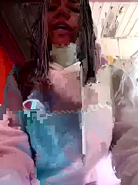 hannahb-e online show from 02.26.25