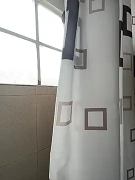 hannahb-e online show from 01.08.26