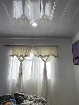 hannahb-e online show from 04.08.26