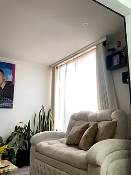 Snapshot of ebonnygoods chatting on 10.15.25 ebonnygoods online show from 10.15.25