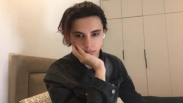 k0sta  online show from 12.29.24