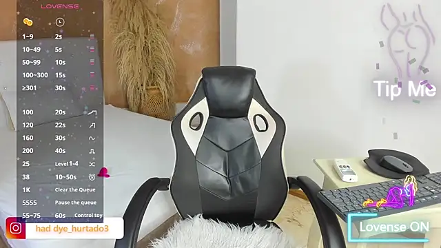 shenielxx online show from 02.17.26