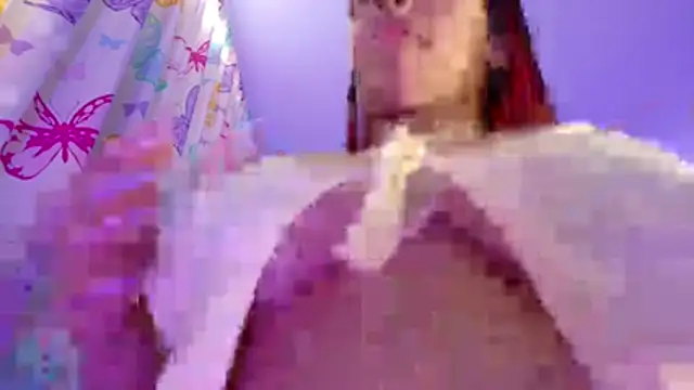 Snapshot of NicolleTaylor chatting on 05.07.26 NicolleTaylor online show from 05.07.26