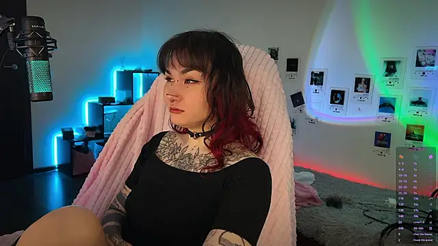 deadlysweet online show from 01.15.26