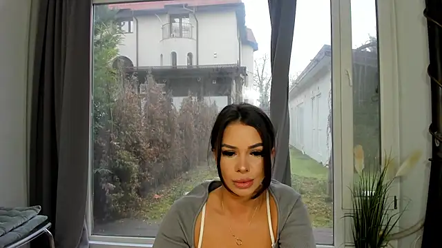 Selena Reeves online show from 01.12.25