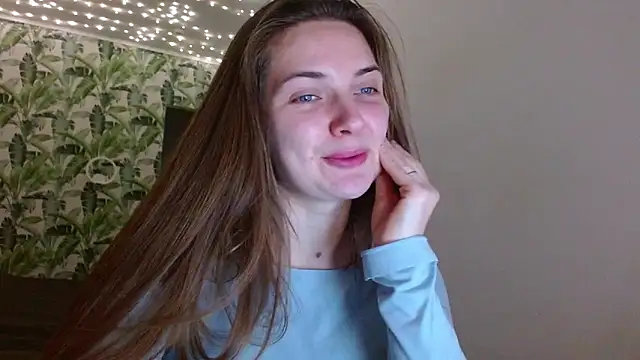 Olivia shine online show from 12.16.25