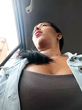 Emily Wane online show from 11.30.25