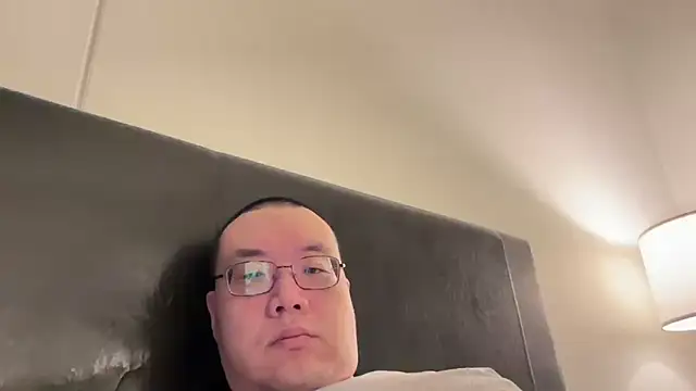 slaveasianboy online show from 03.02.25