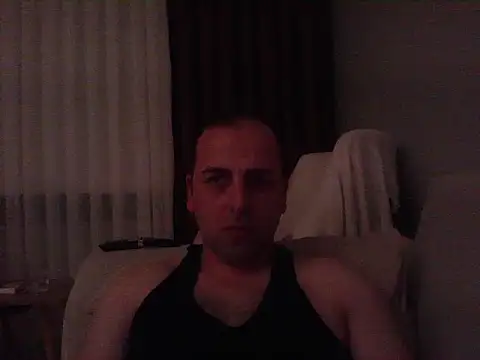 Snapshot of Yldrmm_9553 chatting on 06.21.26 Yldrmm 9553 online show from 06.21.26