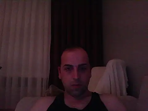 Snapshot of Yldrmm_9553 chatting on 06.30.26 Yldrmm 9553 online show from 06.30.26