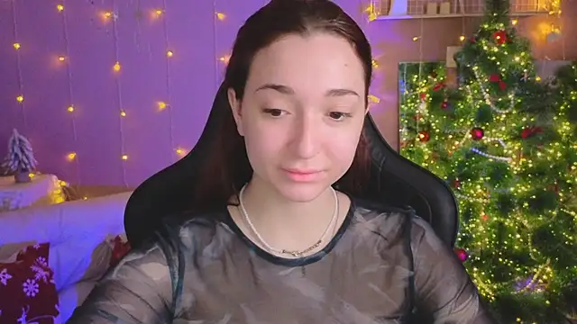 YasmineWest online show from 01.10.26