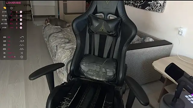 carthylovvve online show from 02.19.26