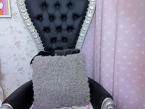 milf bigass  online show from 10.10.25