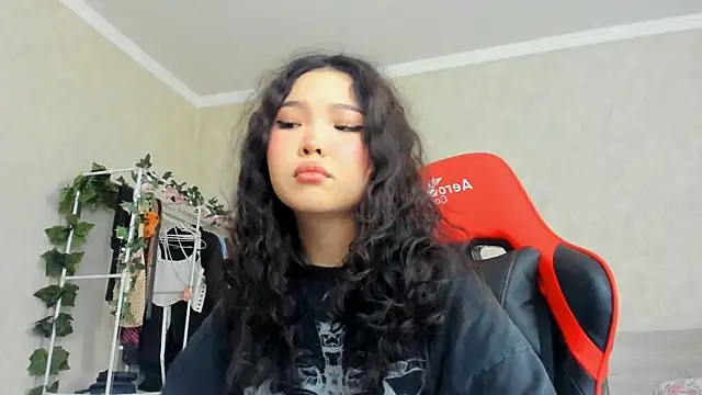 wastforu online show from 02.18.25