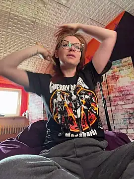 die-EinHORNY-WG online show from 05.06.26