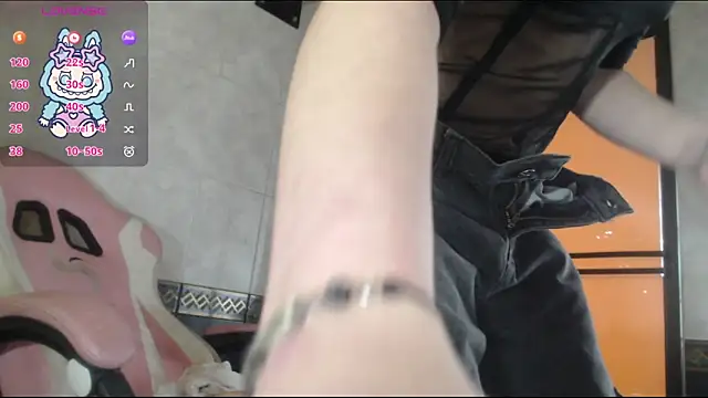 Sally23  online show from 11.17.25