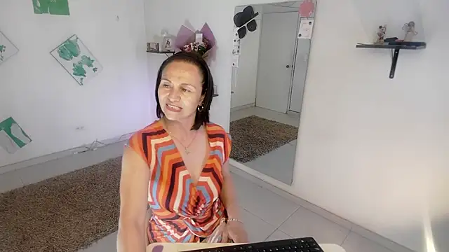 lollita 23  online show from 05.28.26