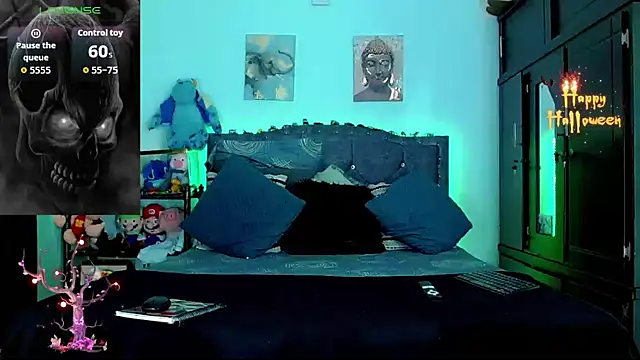Snapshot of Liamscott_ chatting on 10.17.25 Liamscott online show from 10.17.25