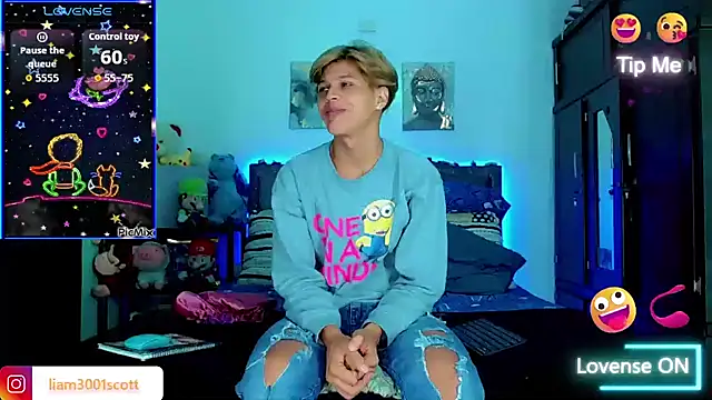 Liamscott  online show from 11.17.25