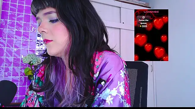 purple em69 online show from 03.12.25