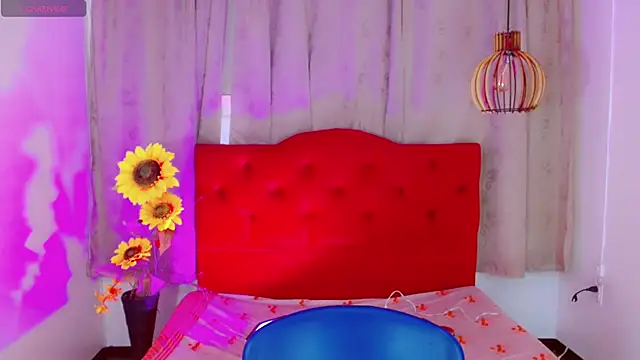 Jessica smith 1 online show from 11.05.25