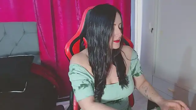 Noamartin  online show from 11.27.25