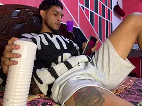 tanned boy online show from 04.06.26