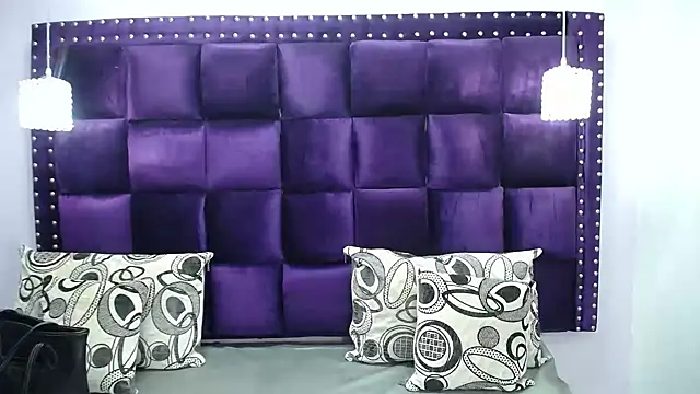 CrushOnMe  online show from 02.01.25