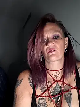 renegade vyxxen online show from 03.06.26