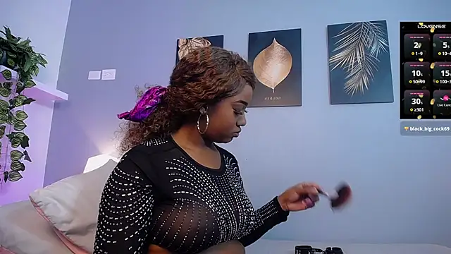 JasmineCampbell  online show from 03.16.25