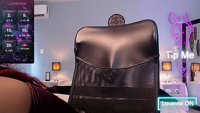 JasmineCampbell  online show from 03.21.25