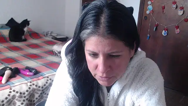 LucifernandaSw online show from 04.11.26