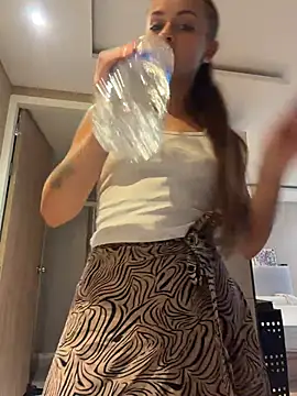 AngelinaTeller online show from 02.18.26