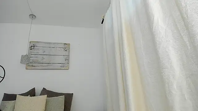 emma castilloo online show from 03.06.25