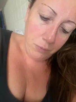 Snapshot of xsexycurvymilf chatting on 08.02.26 xsexycurvymilf online show from 08.02.26