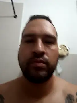 Snapshot of Larrygoodfi chatting on 11.01.25 Larrygoodfi online show from 11.01.25