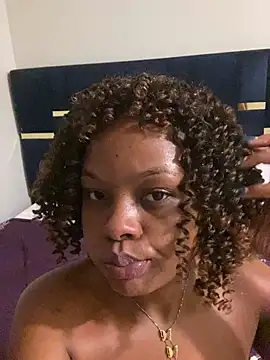 Snapshot of Dellah26 chatting on 03.02.26 Dellah26 online show from 03.02.26