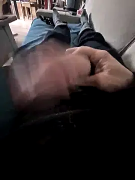 Snapshot of MarkBigDick35 chatting on 02.07.25 MarkBigDick35 online show from 02.07.25