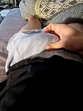 Snapshot of MarkBigDick35 chatting on 10.28.25 MarkBigDick35 online show from 10.28.25